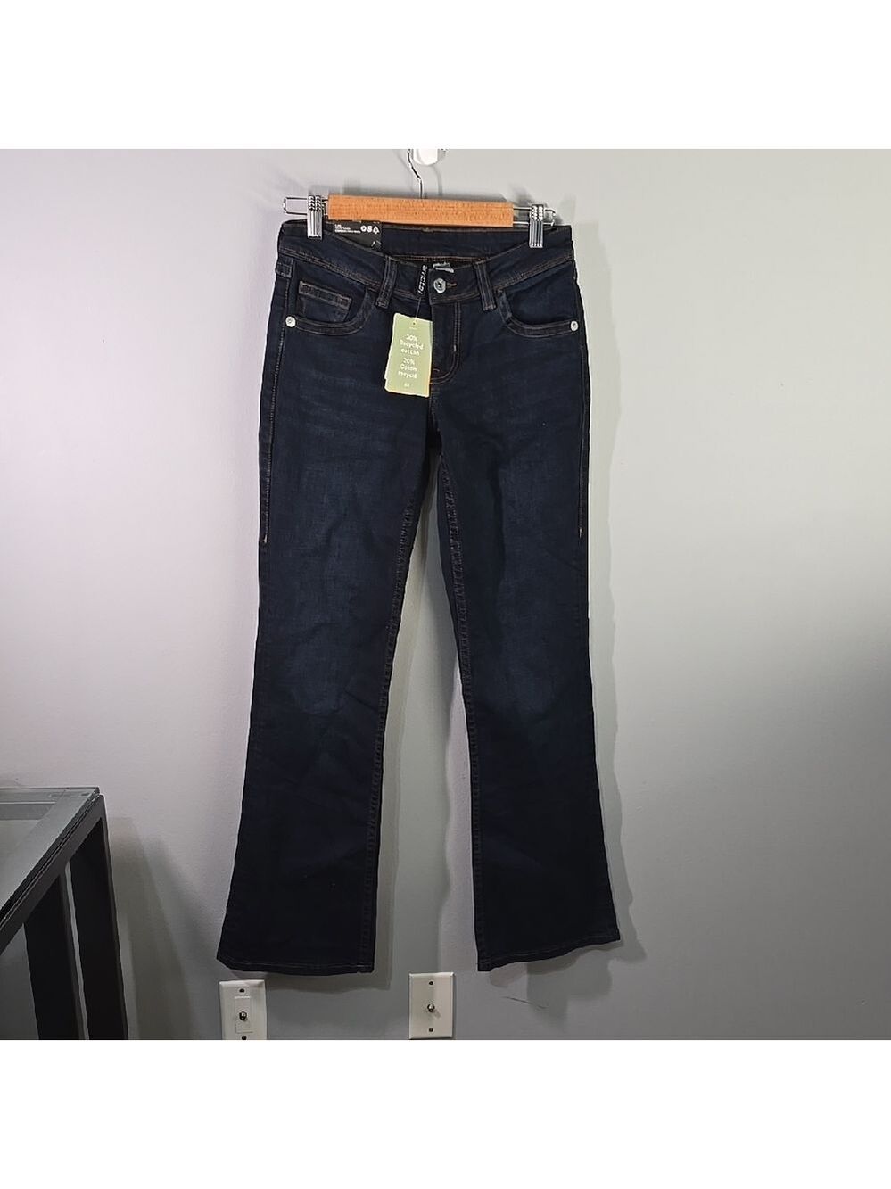 Divided H&M Deep Indigo Jeans Women's Size 4 Blue Recycled Flare Jean